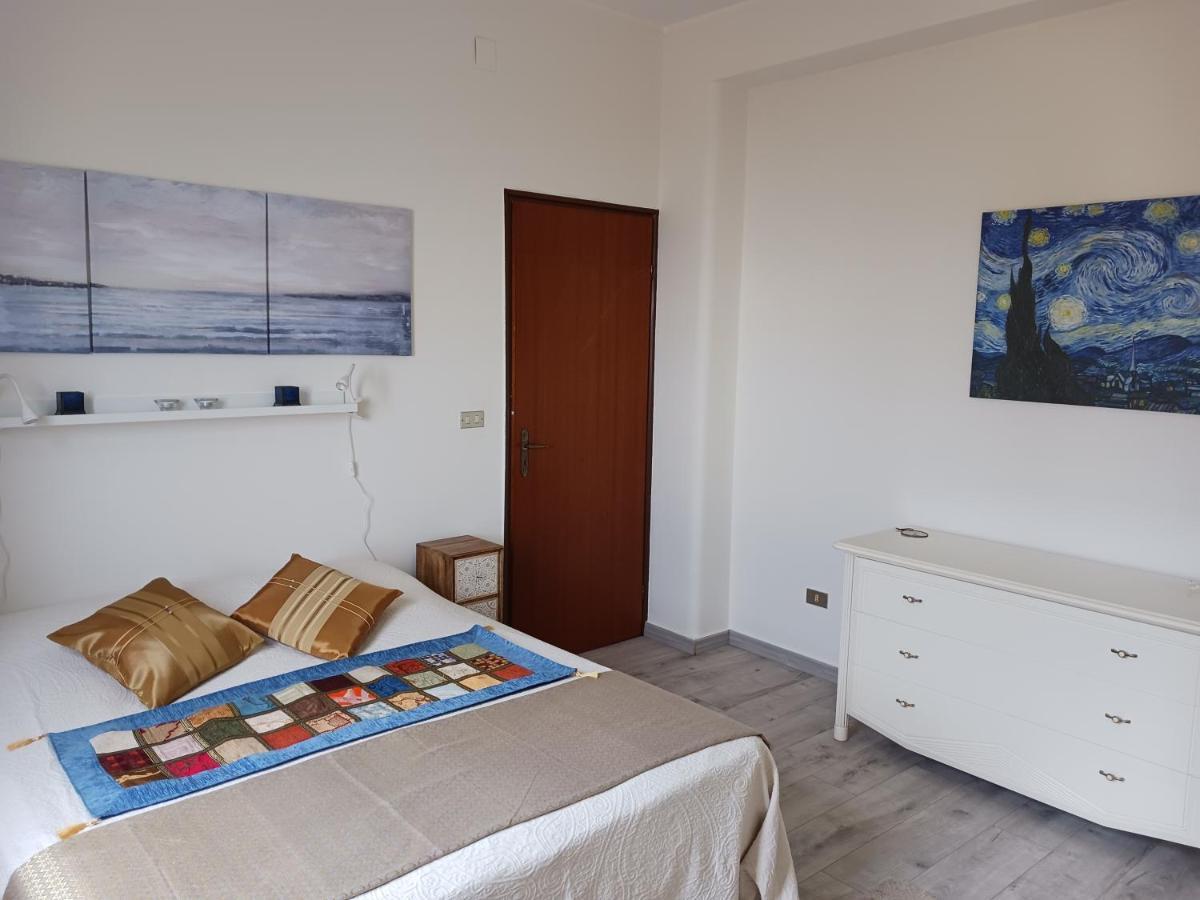 Mungi Bay, Flat With Sea View Roof Top Terrace Giardini-Naxos Extérieur photo